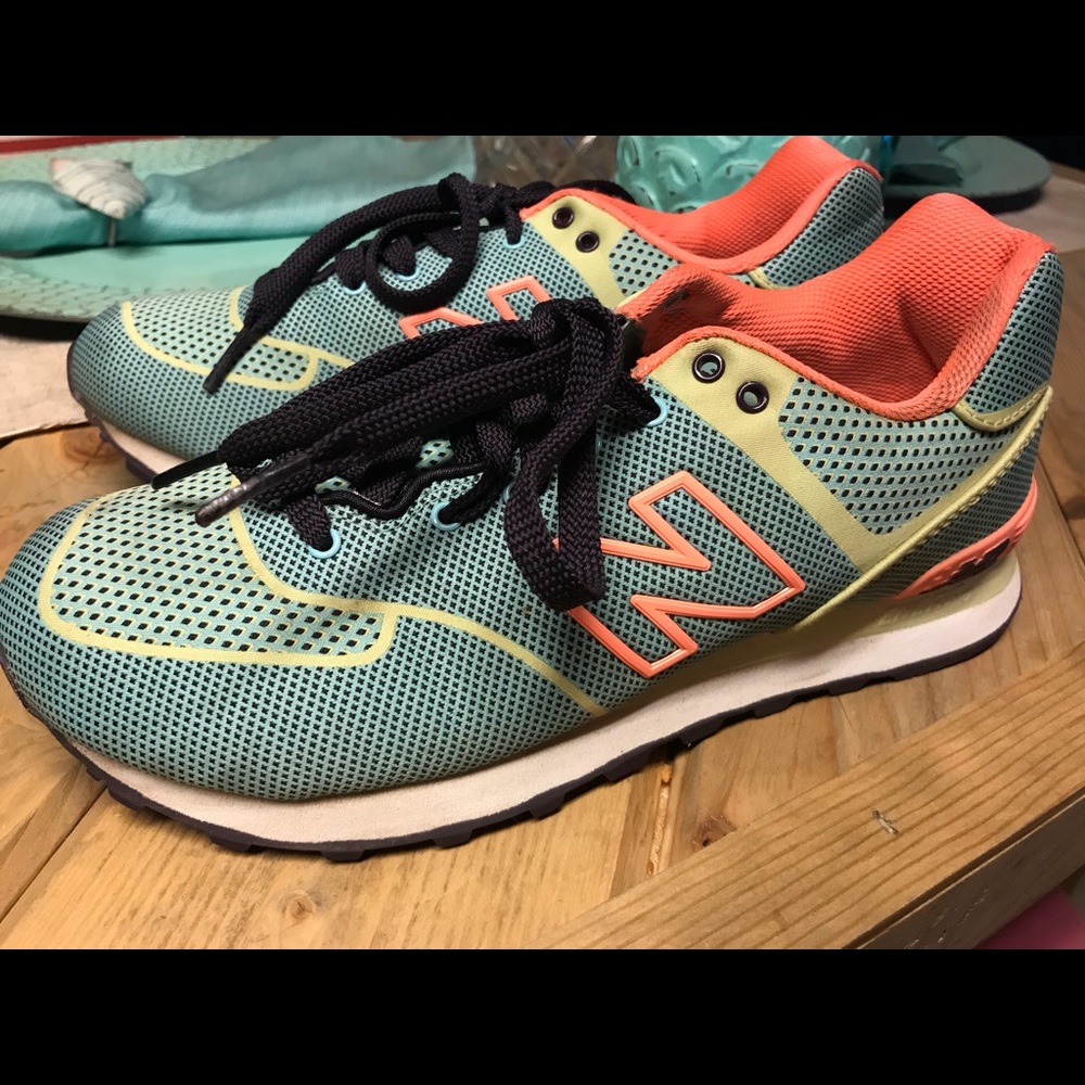 New Balance 574 Elite edition women’s Neon